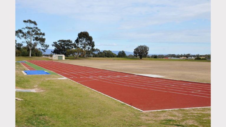 r0 0 1280 720 w1200 h678 fmax 768x432